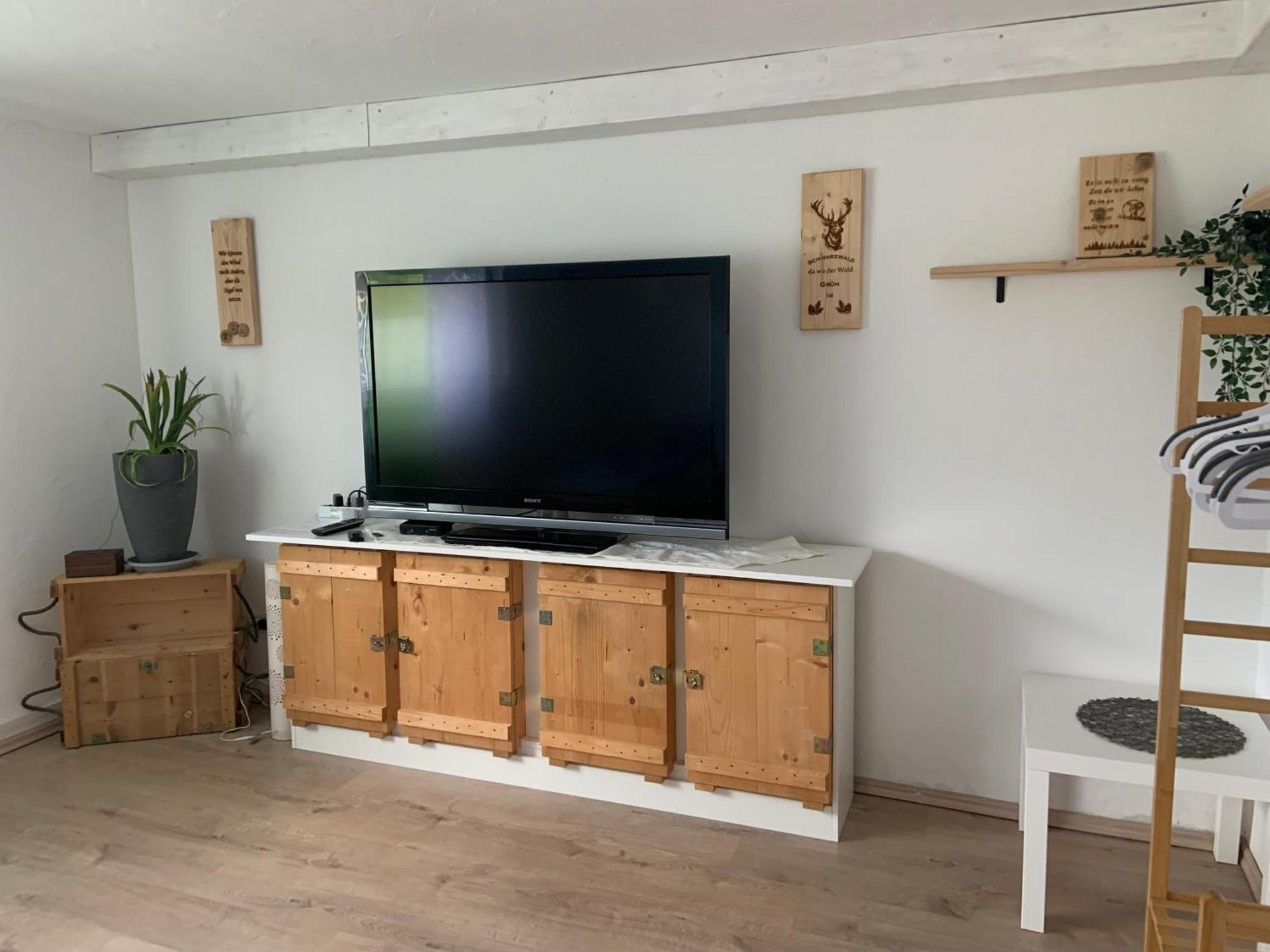 Schoene Moderne & Rustikale Einliegerwohnung Mit Kueche Schramberg Buitenkant foto